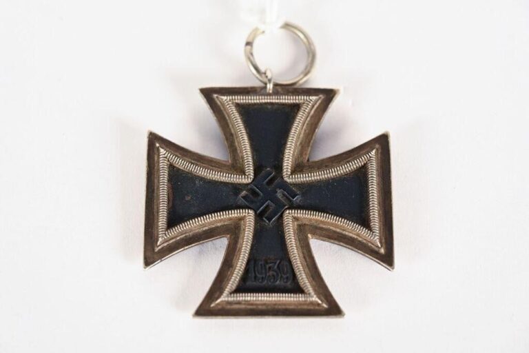german iron cross third reich medal 1 1 768x512