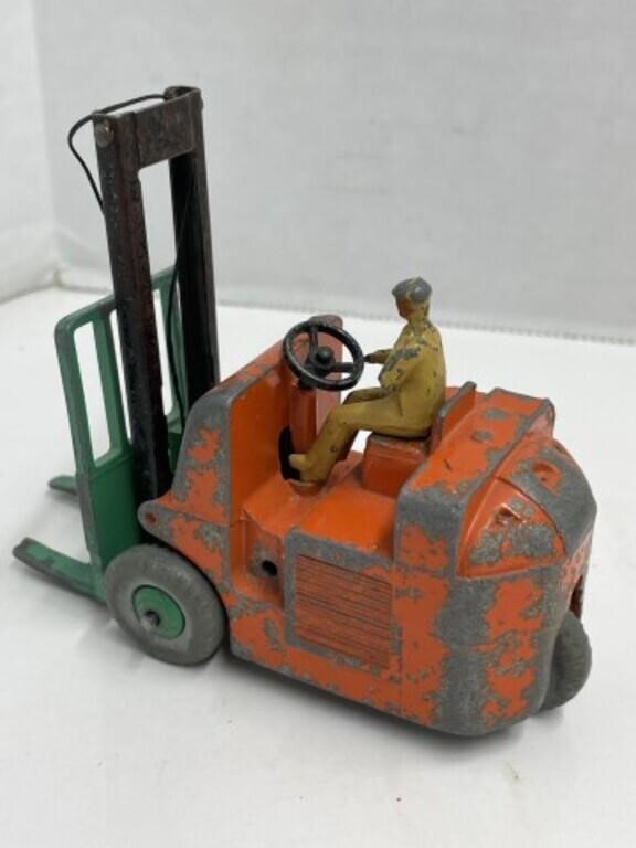 Vintage Dinky Toys - Conveyancer and Forklift - AuctionsOntario.ca