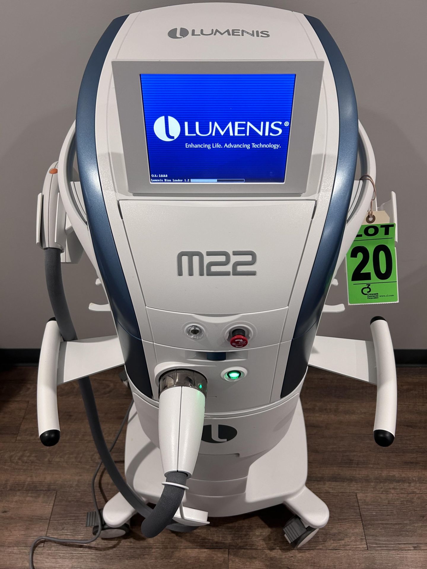 LUMENIS MOD. M22 IPL AND LASER SKIN RESURFACING MACHINE ...