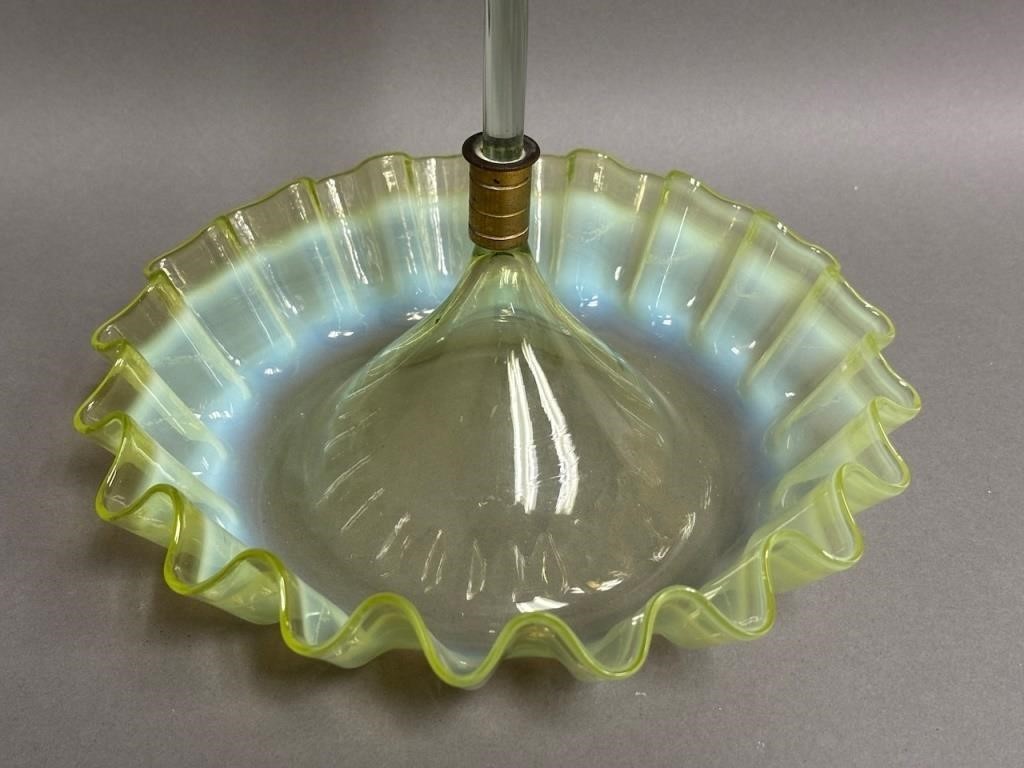 Rare Uranium Glass Epergne Auctionsontario Ca