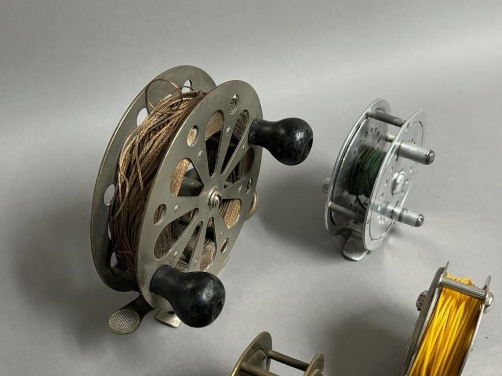 Four Vintage Fly Fishing Reels - AuctionsOntario.ca