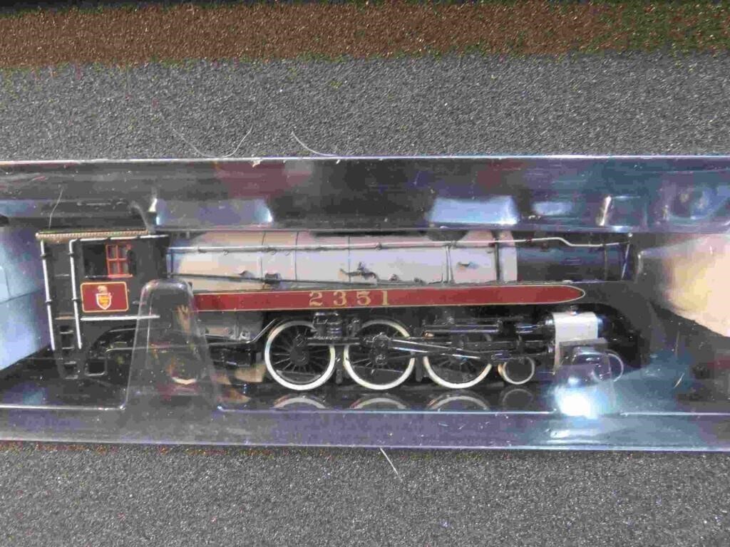 Rapido Trains HO Royal Hudson Locomotive & Tender - AuctionsOntario.ca