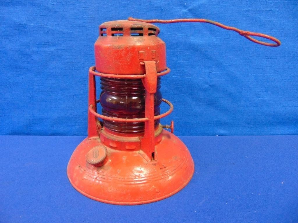 Antique Dietz Red Glass Railway Lantern - AuctionsOntario.ca