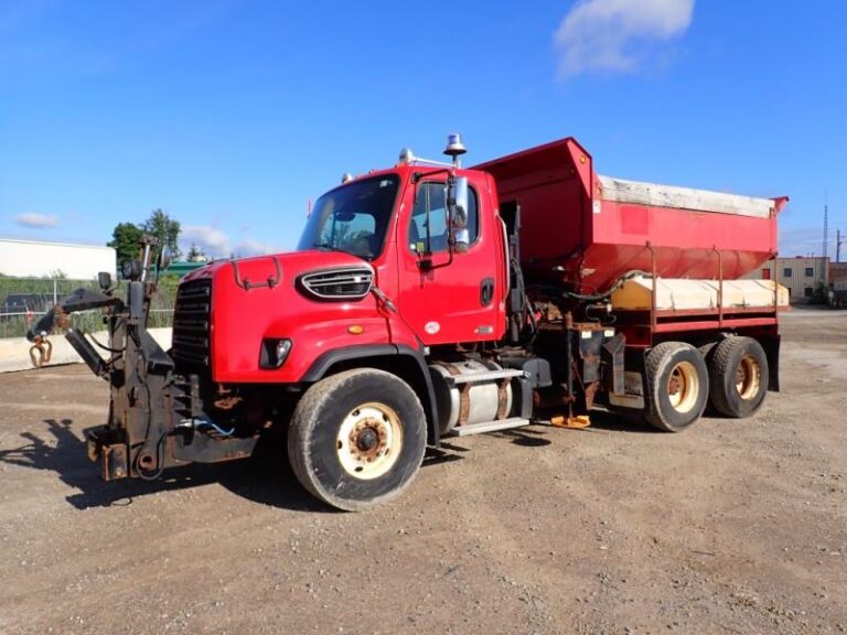 2015 Freightliner 108SD TA Plow Truck 768x576