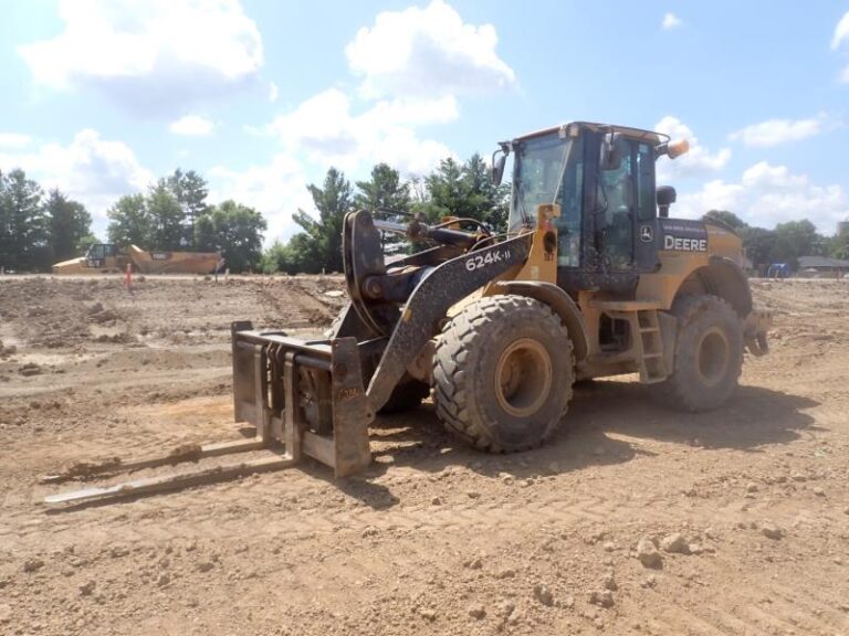 2018 John Deere 624K ll Wheel Loader 768x576