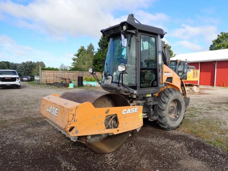 2020 Case SV207E 66 In. Smooth Drum Vibratory Roller 768x576