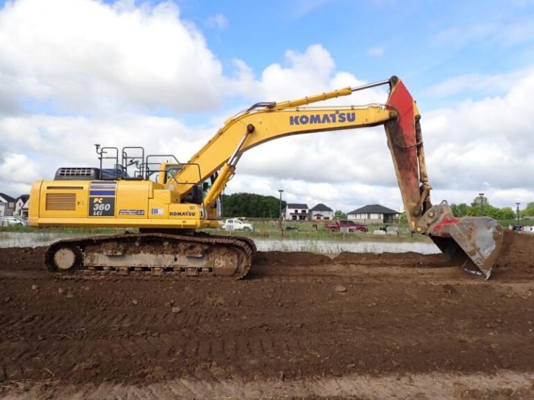 2023 Komatsu PC360LCi 11 Excavator 768x576