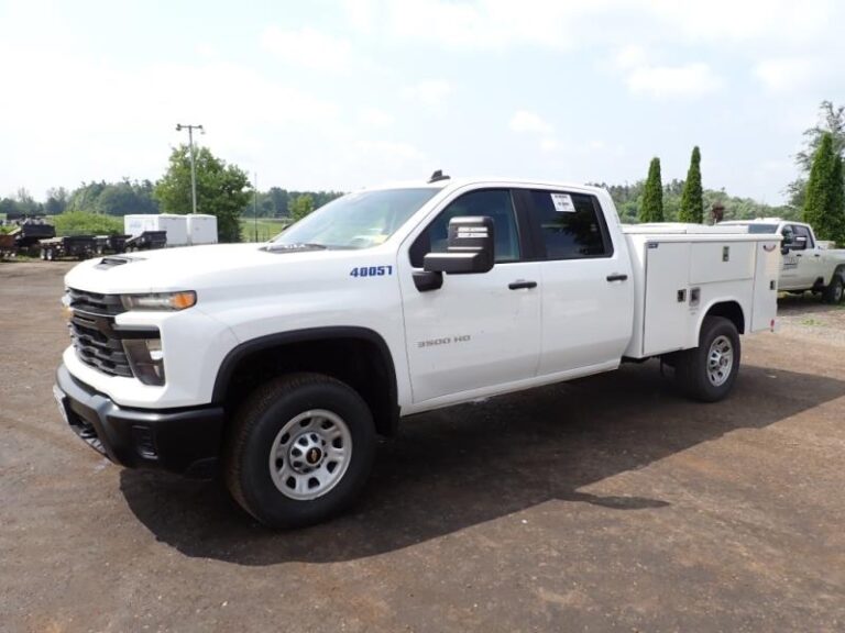 2024 Chevrolet Sierra 3500 HD Service Truck 768x576