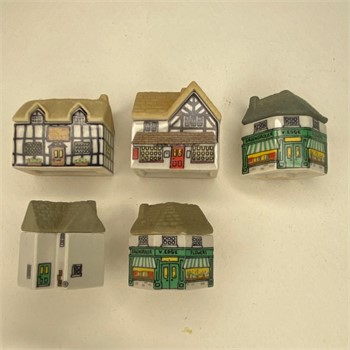 COLLECTABLES CURIOSITIES 0