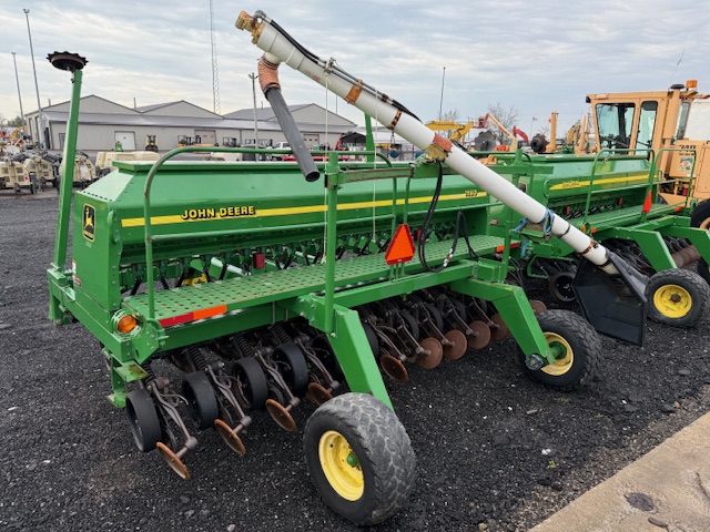 6953 E