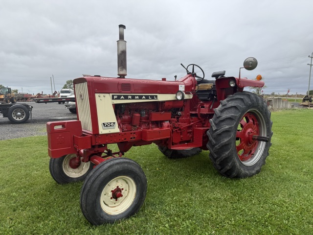 FALL AUCTION 2026 FARMALL 5